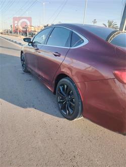 كرايسلر 200